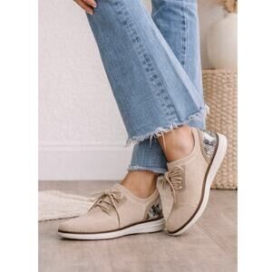 Cole Haan OriginalGrand Stitchlite Oxford Knit Beige Snake Heel Women’s Sz 7B